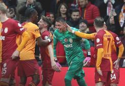 Galatasaray'da Fernando Muslera imzaya yakın! Davinson Sanchez müjdesi