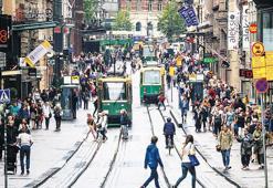 Mutluluk resmi Finlandiya’da