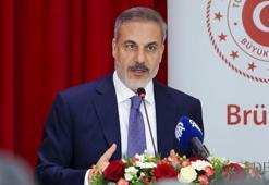 Bakan Fidan, Brüksel’de Türk vatandaşlarıyla buluştu