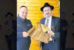 ‘Ester Parşömeni’ ders oldu