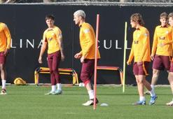 Galatasaray'da Icardi, Torreira ve Muslera, Antalya kampına katıldı