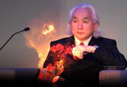Her dediği çıktı, akılalmaz kehanetler! Michio Kaku'dan 2124 kehanetleri: Yapay zeka, ölümsüzlük, nükleer savaş