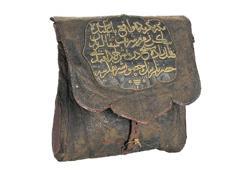 Kutsal olan yolculuktan izler