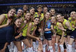 Fenerbahçeli yıldız Magdalena Stysiak transferi açıkladı!