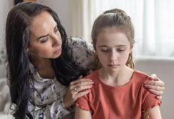 Ergenlik döneminde çocuğa nasıl davranılmalı? Duygular daha yüksek hissediliyor