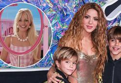 Ünlü şarkıcının çocukları 'Barbie'den nefret etmiş! 'Fazla 'kadınsı' olduğunu düşündüler'