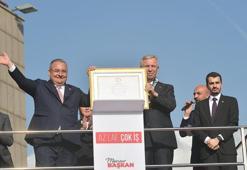 Keçiören Belediye Başkanı Özarslan mazbatasını aldı