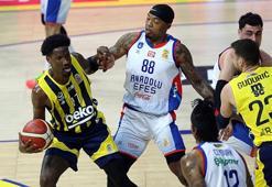 Anadolu Efes, Fenerbahçe Beko deplasmanında galip!
