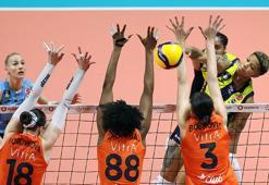 Fenerbahçe Opet - Eczacıbaşı Dynavit: 2-3! Final serisi uzadı