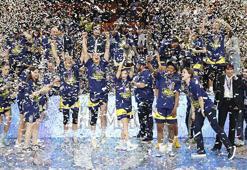 Fenerbahçe Alagöz'den bir ilk! Danabaş: Bu takımla gurur duyuyorum