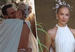 Burcu Esmersoy'un gençlik sırrı mutlu evlilik! 'Akşam evime beyim geliyor, oturuyoruz'
