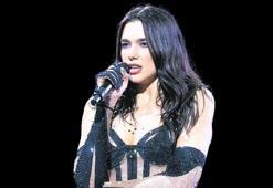 Dua Lipa, dünyanın en etkin kişilerinden