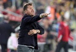 Emre Belözoğlu'ndan eleştirilere cevap! 'Bir lağım çukuru'