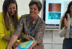 Yabancı öğrenciler ebru çalışması yaptı