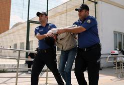 Motosikletliyi otomobille öldürdü, sevgilisini ve aracı bırakıp kaçtı