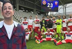 Sarp Apak: Arkadaşlarımla gurur duyuyorum!