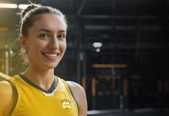 Sıla Çalışkan, VakıfBank'a döndü! Transfer resmen açıklandı