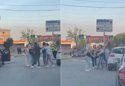 İstanbul'da şok görüntü! Kadın sürücüler kavga etti