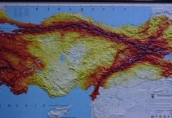 Deprem tehlikesi ile karşı karşıya! '1 kent diri fay hattı üstünde' deyip uyardı