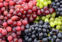 Sofralarınızdan eksik etmeyin! Yaz aylarında tüketilmesi gereken 6 meyve