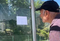Duraktaki ilan vatandaşı şaşkına çevirdi: İnşallah sosyal deneydir