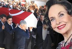 Ayten Gökçer son yolculuğuna uğurlandı! 'Annem hiç gitmez zannettik'