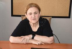 29 yıldır mezunu olduğu okulda kendisi gibi görme engellilere rehberlik yapıyor