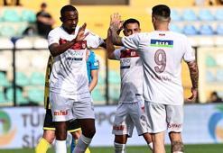 Sivasspor, İstanbul'da 3 puanı 3 golle aldı!