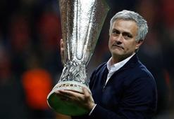 Beşiktaş'ta Jose Mourinho heyecanı! Görüşmelerde son durum