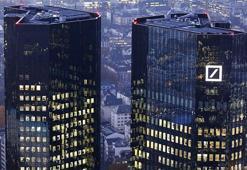 Rus mahkemesi Deutsche Bank ve Commerzbank'ın Rusya'daki varlıklarına el konması kararı verdi