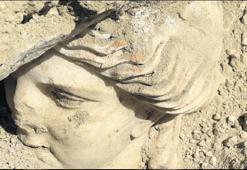 2 bin 100 yıllık heykel başı keşfedildi