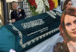 Tarihçi Yazar Prof. Dr. Özlem Kumrular'a veda