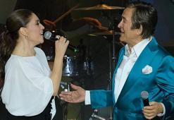 Harbiye Açıkhava'da sürpriz düet! 'Benim için tarihi bir an'