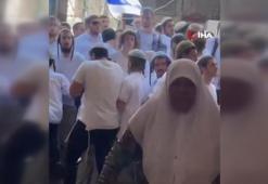 Yahudiler Filistinlileri linç etti! Kudüs'te skandal! Taşlarla saldırıya geçtiler