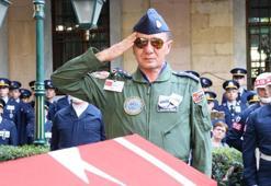 Şehit Pilot Albay Gökhan Özen gözyaşlarıyla toprağa verildi