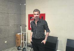 ‘Sinirle yazdım’