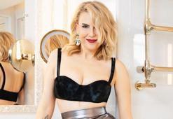 Şebnem Dönmez'den mayolu pozlar! Ünlü oyuncu fit vücuduyla göz kamaştırdı