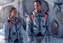 AY'IN DÜŞÜŞÜ OYUNCULARI VE KONUSU | Ay'ın Düşüşü oyuncuları kim? Ayın Düşüşü (Moonfall) filmi konusu nedir, ne zaman çekildi?