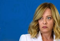 İtalya'da ana muhalefet Başbakan Meloni'nin anayasa reformlarına karşı birleşiyor