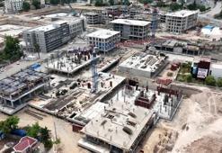 Bakan Özhaseki açıkladı! Deprem bölgesindeki şehir meydanları yeniden yapılıyor