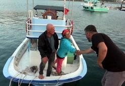 41 yıllık hayal! Emekli çift 7 metrelik tekne ile Türkiye turunda