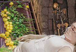 Suda değil, sezaryen değil, tabutta doğum! 2 ülkede yaşandı: 'Yıllardır inceliyoruz'