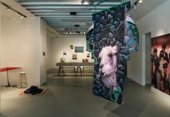 Günümüz sanatçıları dünyayı yorumluyor