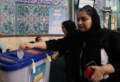 İran’da cumhurbaşkanlığı seçimleri! Oy verme işlemi uzatıldı