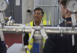 Anketlerde 20 puan geride olan İngiltere Başbakanı Sunak seçimleri kazanacağını düşünüyor