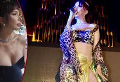 Tuğba Özerk milyonluk takılarıyla sahne aldı!