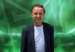 Suat Kaya resmen Sakaryaspor'da! 'Hocamız fiyatta bizi kırmadı'