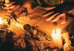 'Kara büyü' hapse attırdı! Devlet Başkanı’na dudak uçuklatan ‘ritüel’, ülke çalkalanıyor