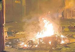 Arkalarında terör örgütleri var