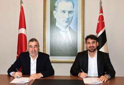 Veli Kavlak, Beşiktaş'a geri döndü! Resmen açıklandı